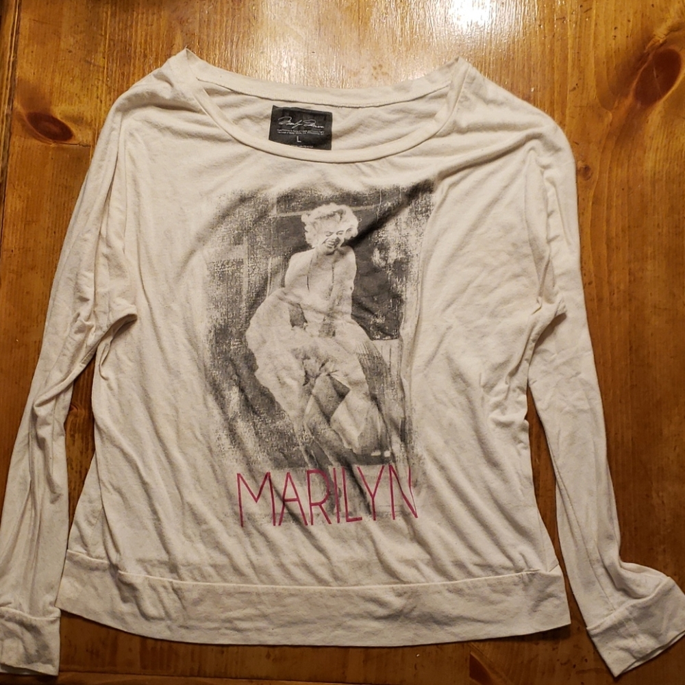 Marilyn Monroe long sleeve Tshirt sz L